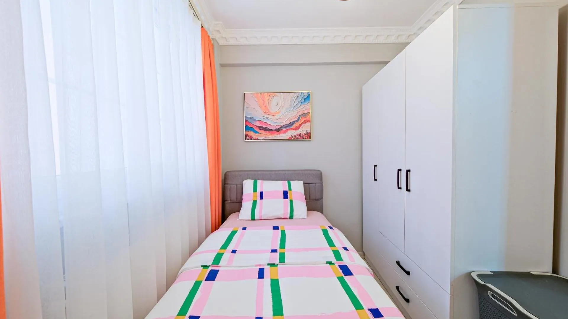 Apartament Taksim Istiklalin Kalbinde Konforlu Daire Netflix Wifi Stambuł